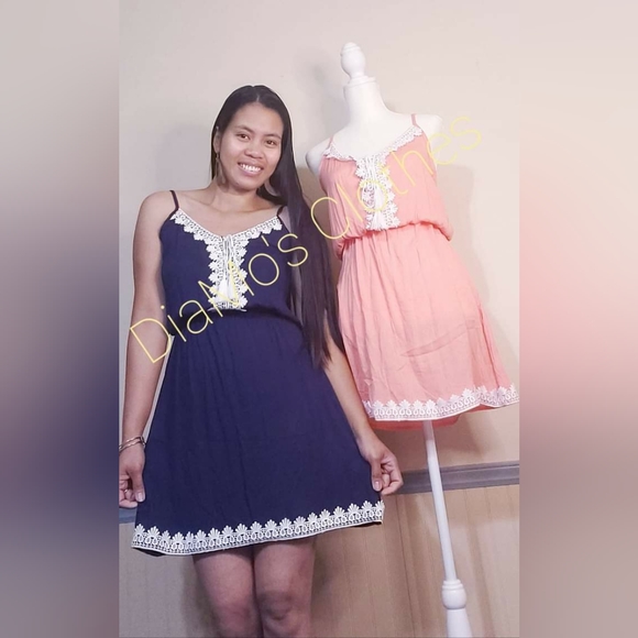 Dress - Picture 3 of 3